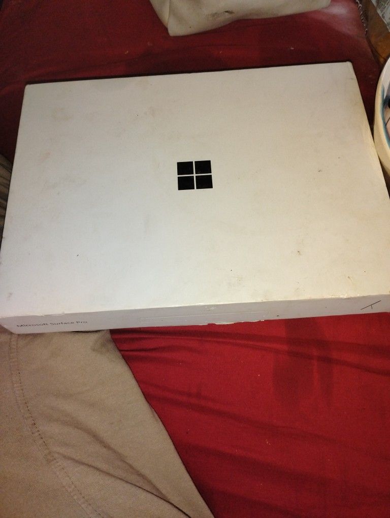 Microsoft Surface Pro 11 Snapdragon