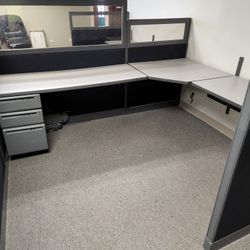 Cubicle Desks