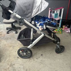 Uppababy Vista Stroller W Accessories 