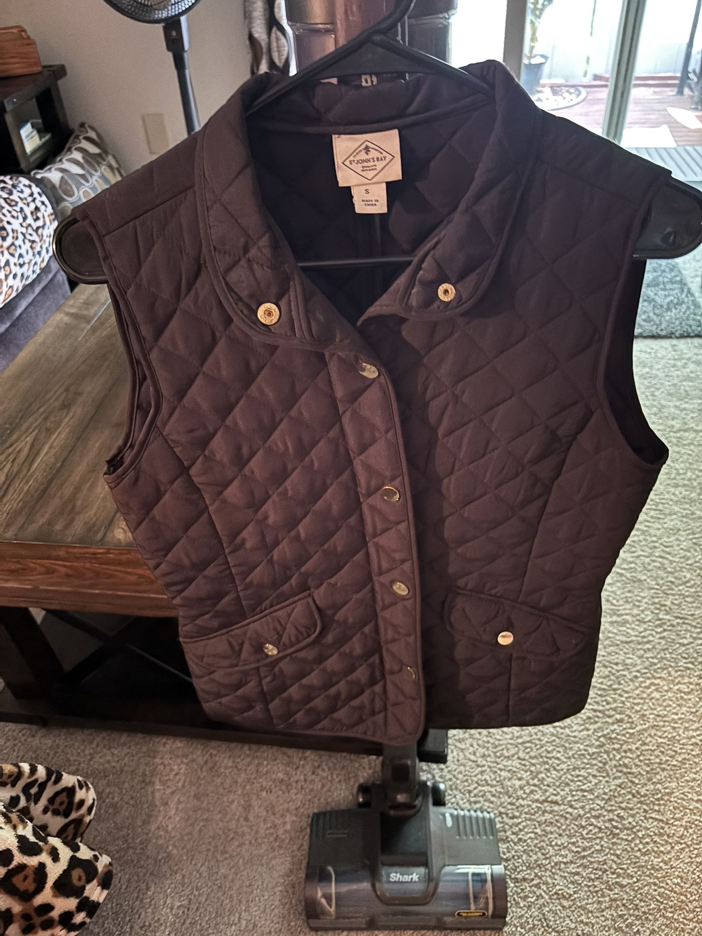 Women’s Vest Size Small