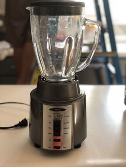 Oster Blender 6 cup 8 speed blender
