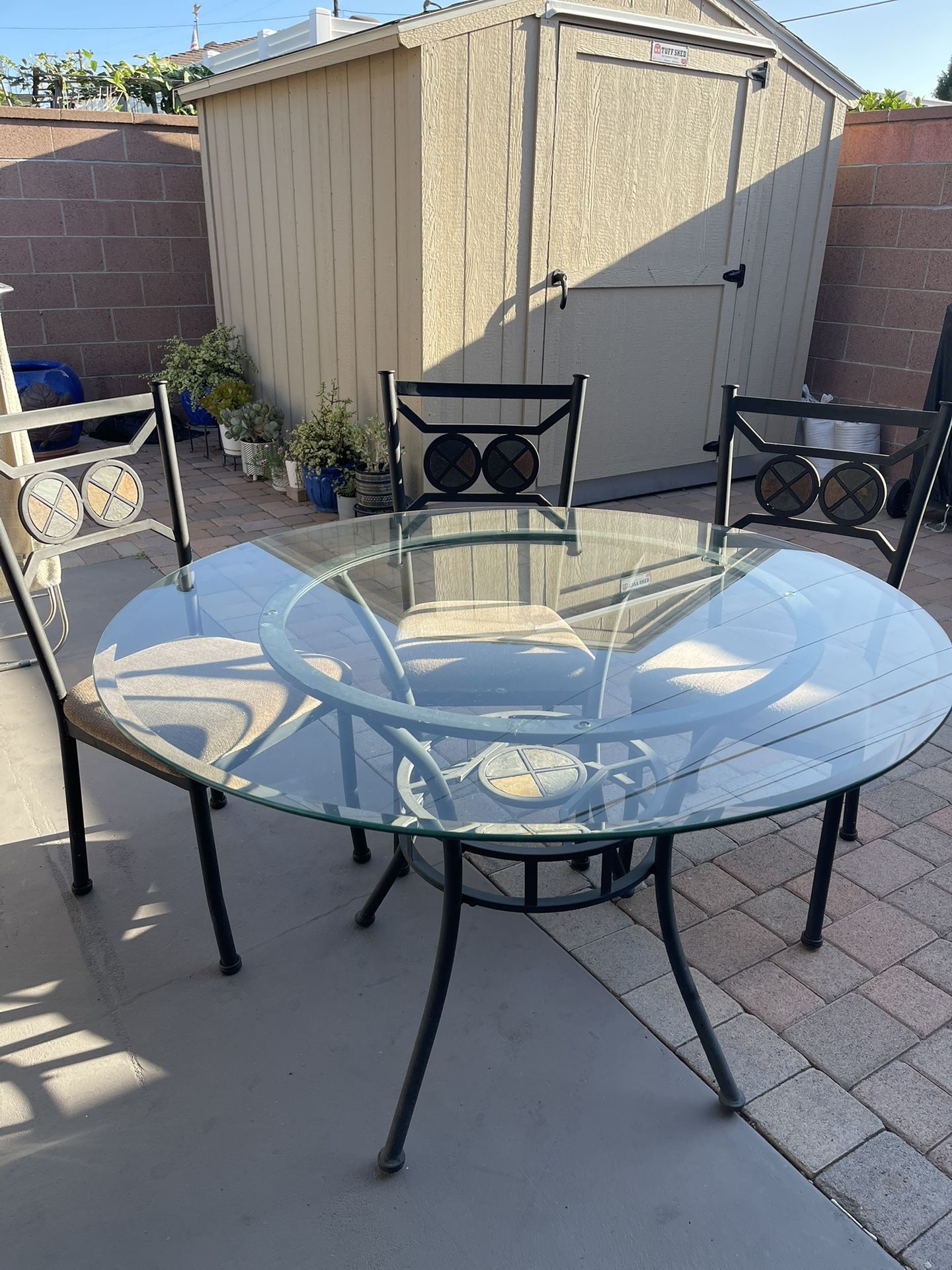 Outdoor table with chairs