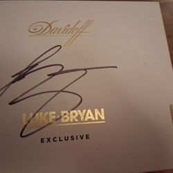 Autographed Luke Bryan Cigar Box ( Empty)