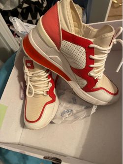 MK sneakers size 51/2