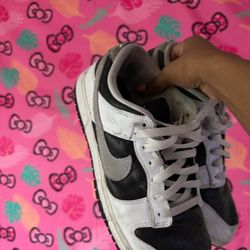 Men Nike Dunks size 11