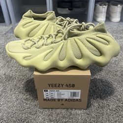 Sz. 12 Yeezy 450 Resin