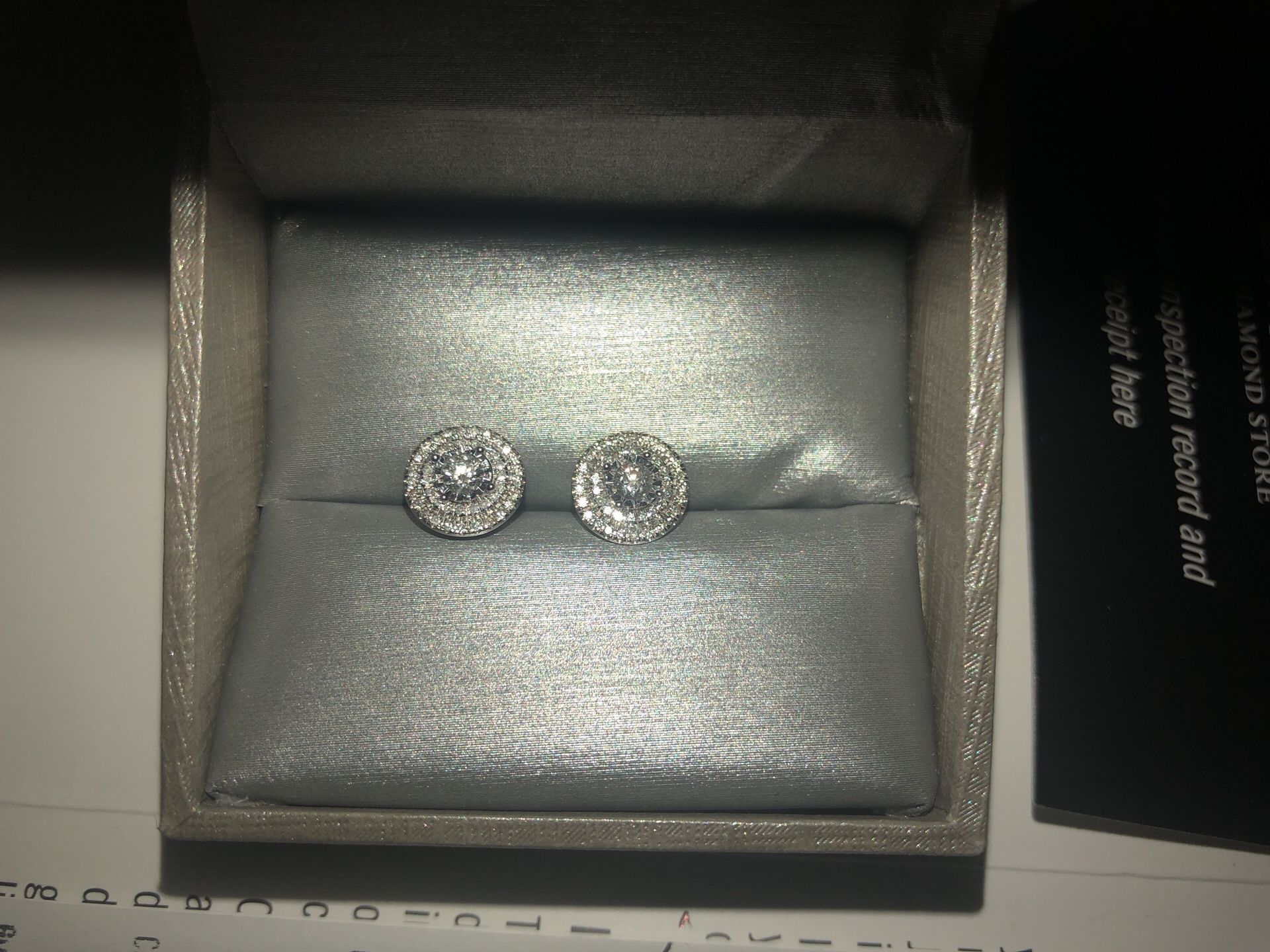 1/2 carrot diamond earrings worth $1000 selling for $300 receipt inside 100% authentic