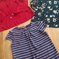 Women’s Blouse Tops Size Medium Bundle 