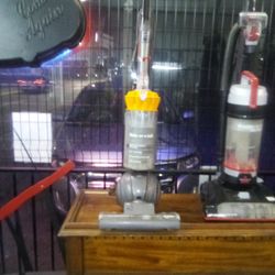 Dyson Vacuum Cleaner