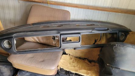 73/79 bus dashboards