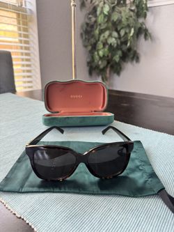 Gucci Sunglasses 