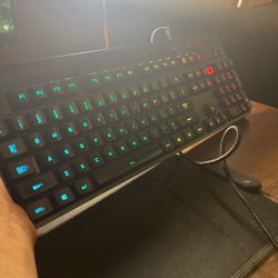 Logitech RGB Keyboard 