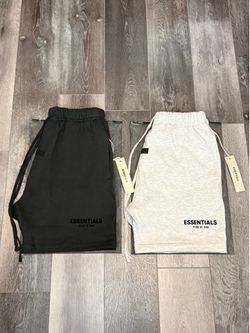 Fear Of God Essentials Shorts Small Black & Oatmeal (2 Pairs)
