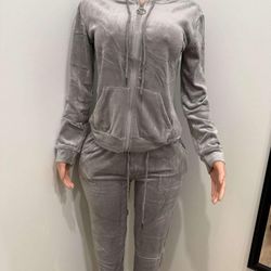 New Women's 2 Piece Set Size L/XL