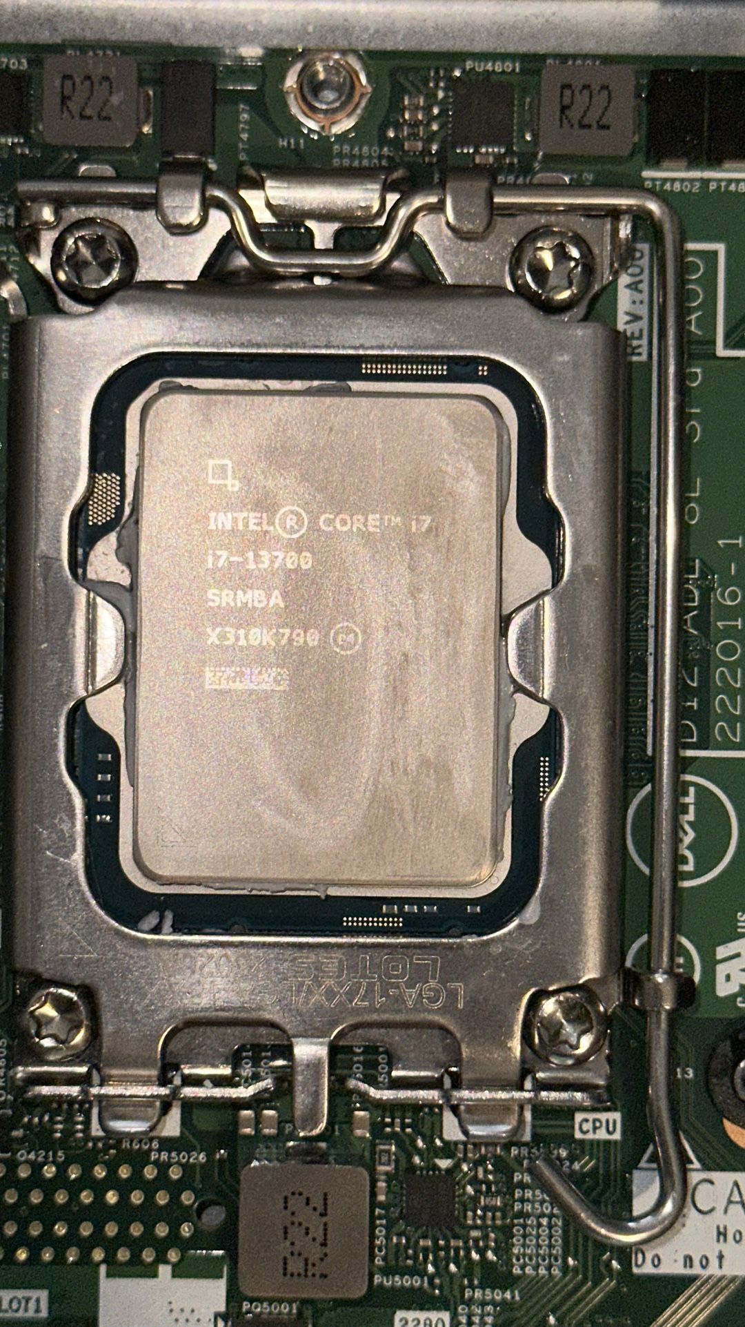 Intel I7-13700