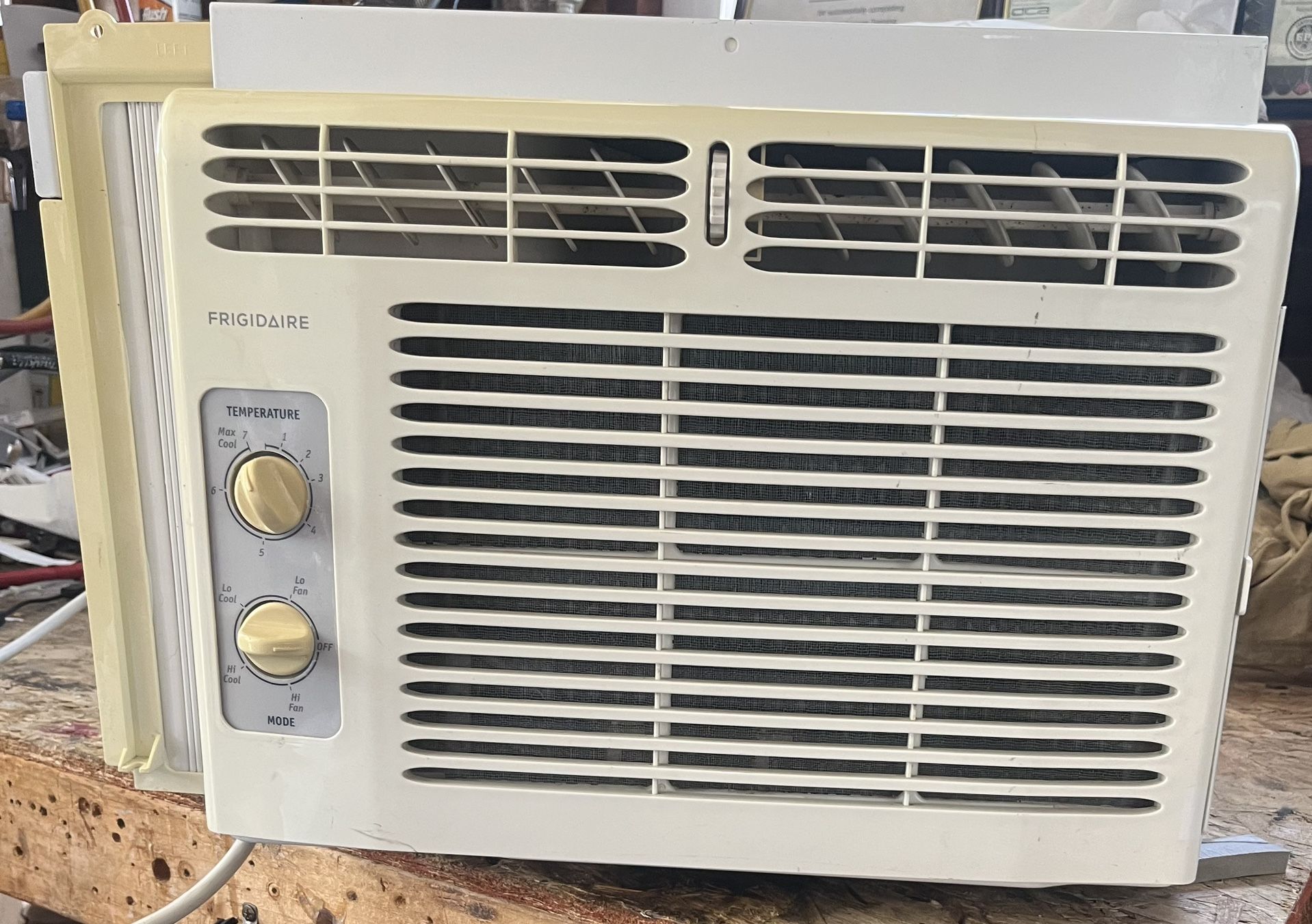 Window Air Conditioner