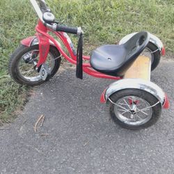Kids tricycle
