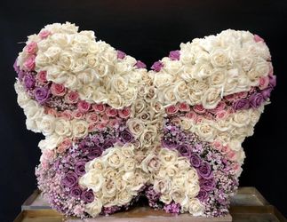 Butterfly Flowers Arangment 