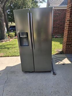 USED Samsung Fridge