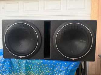 2 12” Rockford Fosgate P1 subs