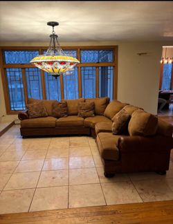 Beautiful Super Plush Custom 8 Seater Curved Sofa, must pick up