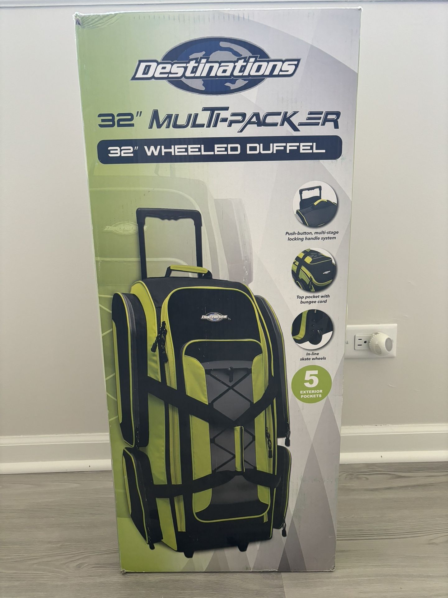 32” Lightweight Rolling Duffel