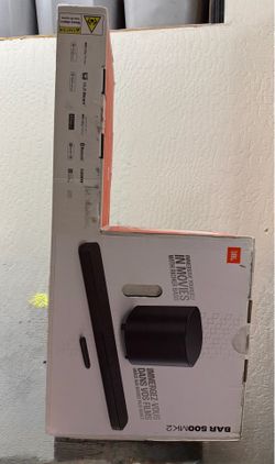 Soundbar with subwoofer