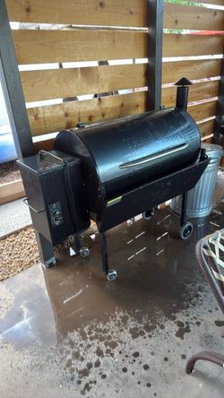 Traeger wood pellet grill