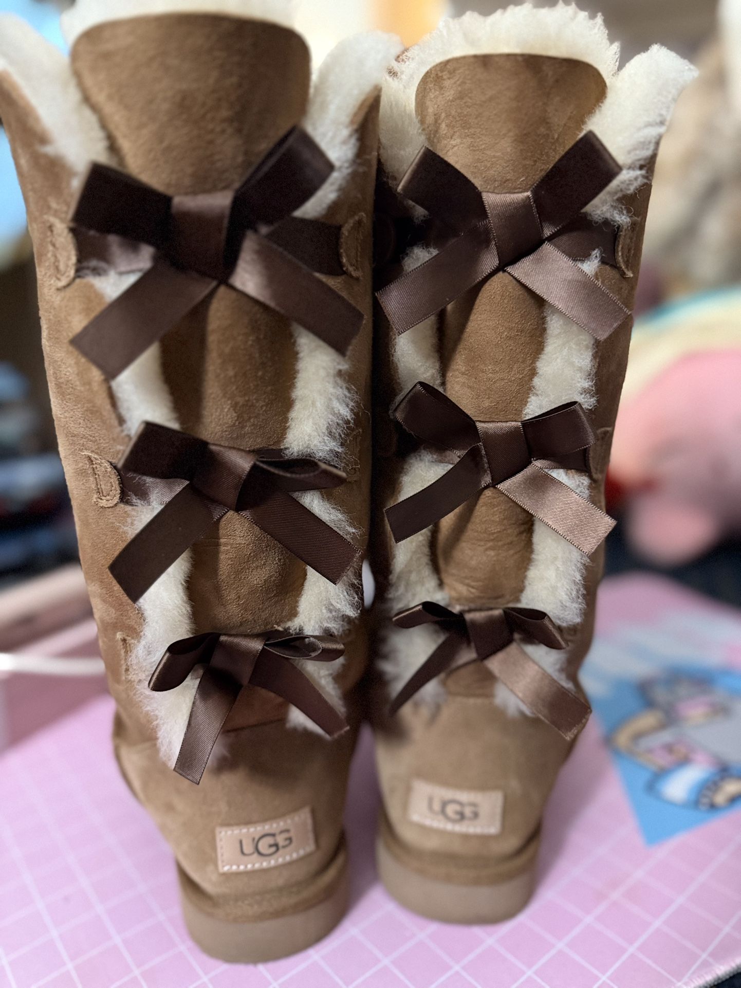 Ugg Bailey Bow Women’s Size 9 Tall Triplet Boots Chestnut Suede