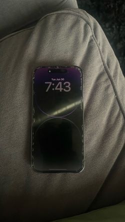 iPhone 14 unlocked