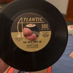 Sony and Cher vinyl 45 RPM the beat goes on side two right now my love