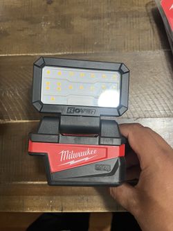 New Milwaukee rover light