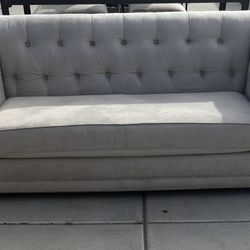 🌸BEAUTIFUL ELEGANT COUCH🌸