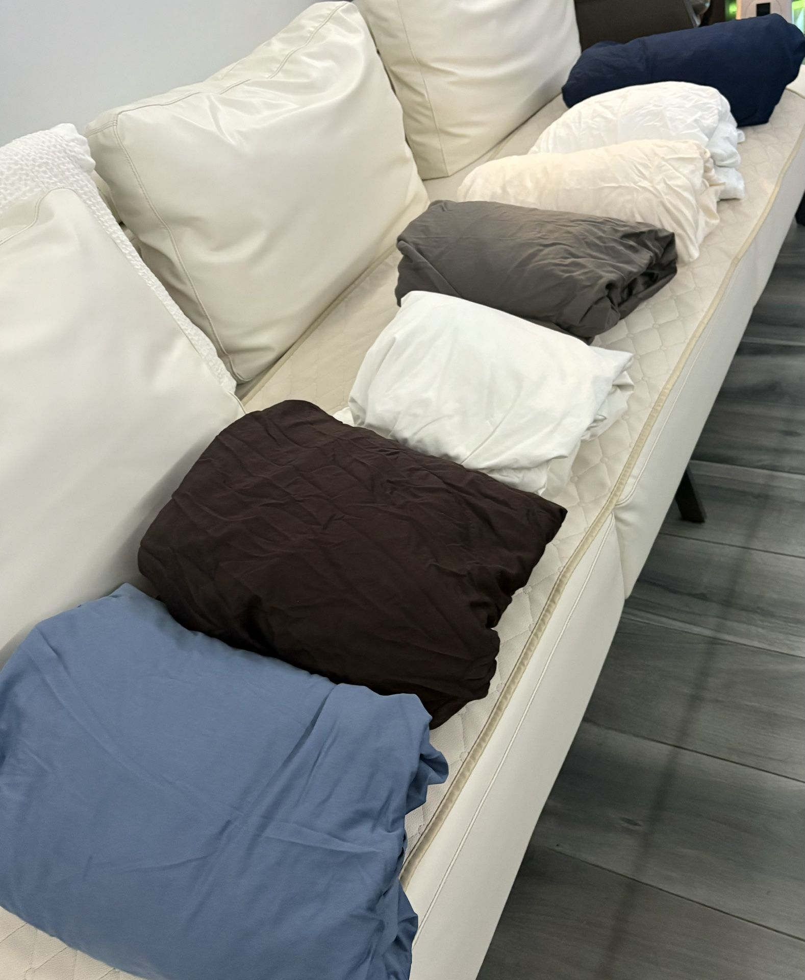 Sleep Number Split-Cal King Bed Bedding