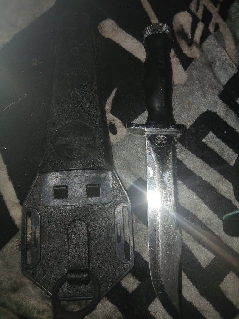 1960s Scuba Dive Shark Knife