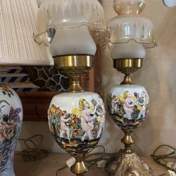 🎨 Pair of Vintage Cherub Porcelain Table Lamps