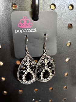 Paparazzi Earrings 
