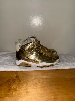 Air Jordan 6 and Jordan 1 High-Top Sneakers