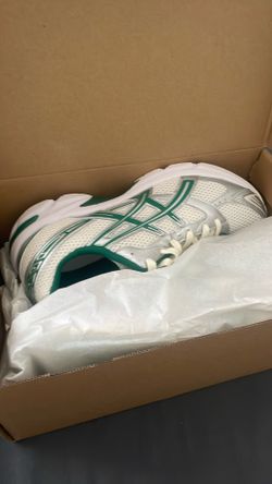 ASIC green size 10.5