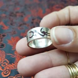 Solid Sterling Silver Ring  Size 7.25 