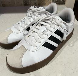 Women’s shoes