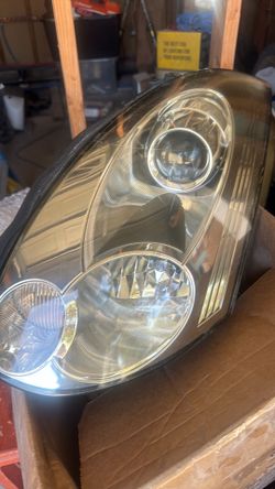 06 07 Infiniti g35 coupe headlight driver side
