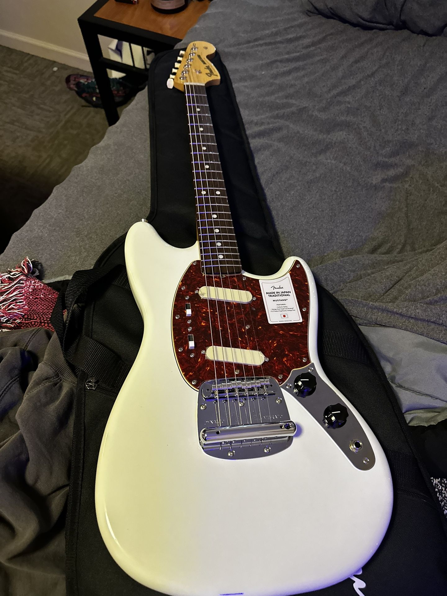 Japanese Traditional Fender Mustang