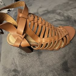 Sheikh Wedges Size 9