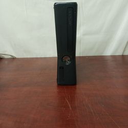 Xbox 360 Slim (Black) Serial: 0(contact info removed)8