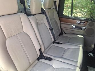 2013 Land Rover LR4