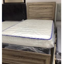 Twin Bed With Mattresses 