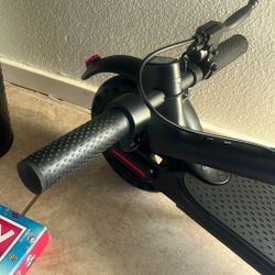 riuiio electric scooter