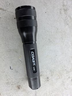 Coast G450 LED Flashlight