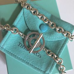Tiffany & Co Silver Atlas Roman Numeral Toggle Chain 18" Necklace in Pouch Rare